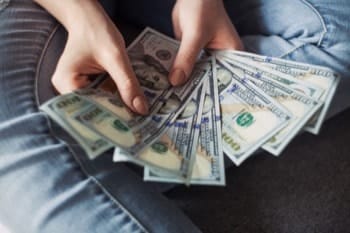 holding money 
